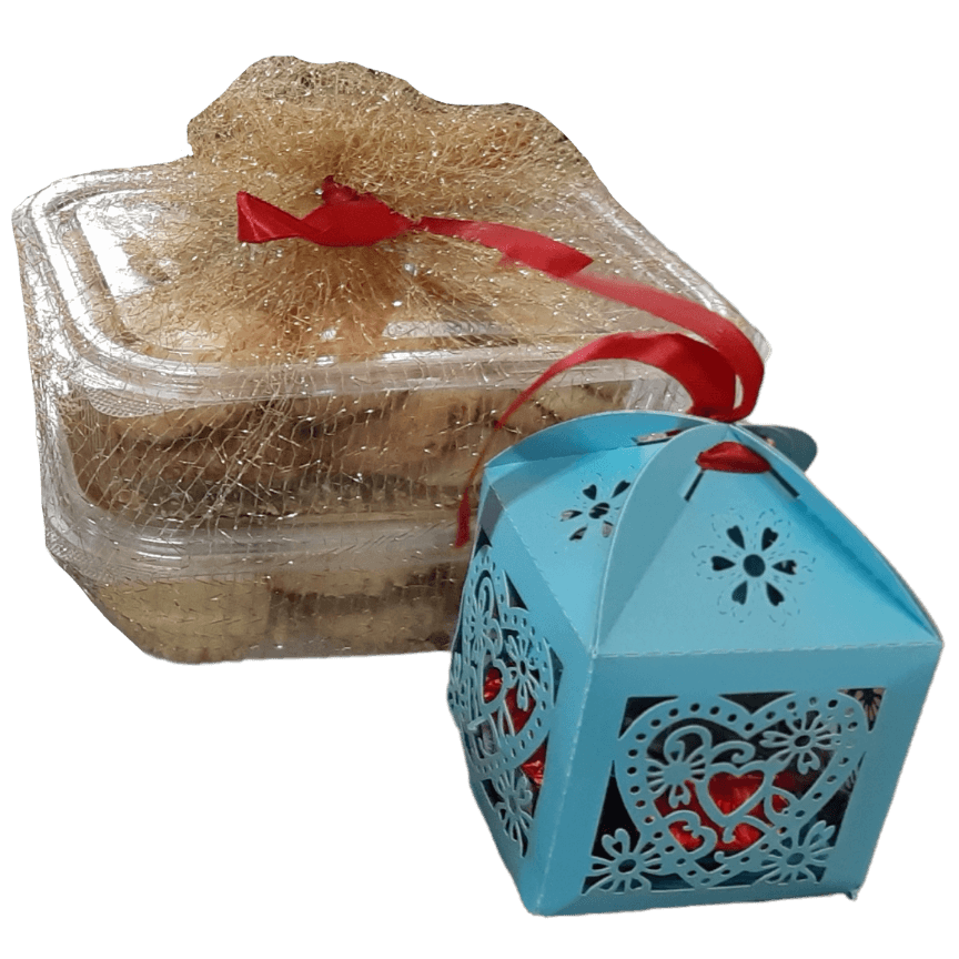 Cookies with Assorted Chocolates Gift Hamper online delivery in Noida, Delhi, NCR,
                    Gurgaon